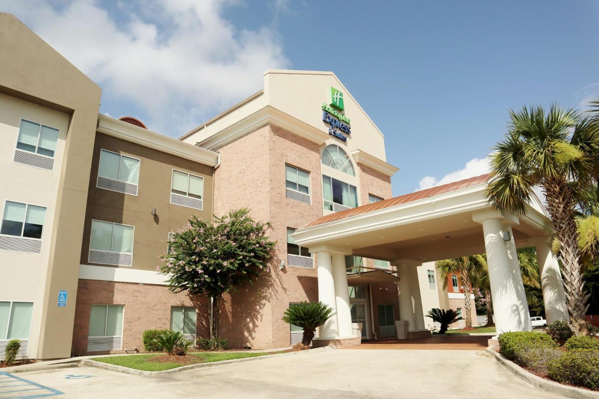 Holiday Inn Express Baton Rouge North By Ihg Zachary Bagian luar foto