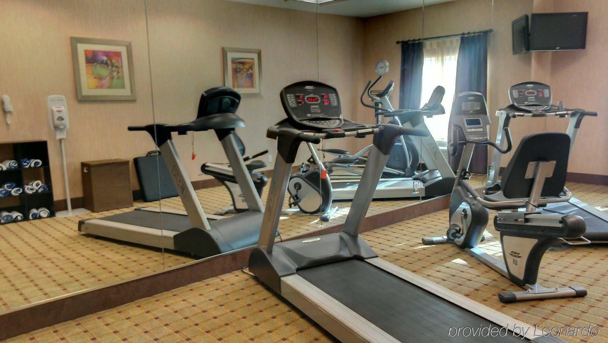 Holiday Inn Express Baton Rouge North By Ihg Zachary Bagian luar foto